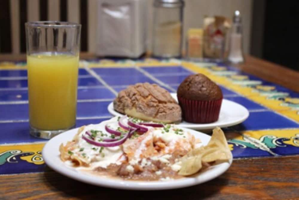 Hotel Real Azteca Boulevard Леон Экстерьер фото