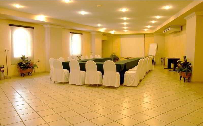 Hotel Real Azteca Boulevard Леон Экстерьер фото