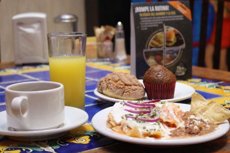 Hotel Real Azteca Boulevard Леон Экстерьер фото